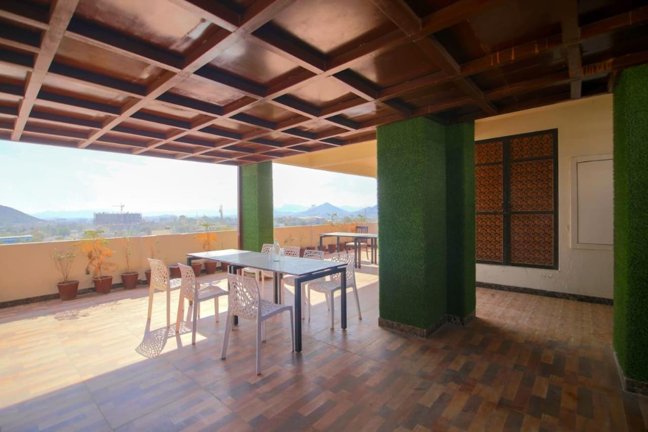 Hotel Dosa Plaza Udaipur Exterior photo
