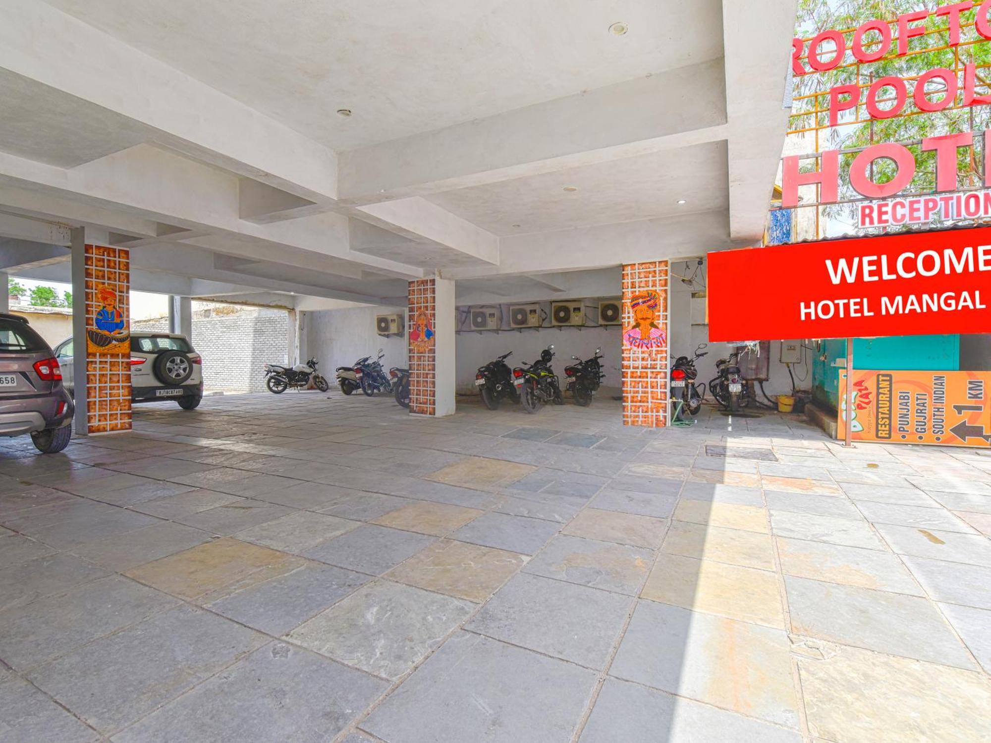 Hotel Dosa Plaza Udaipur Exterior photo